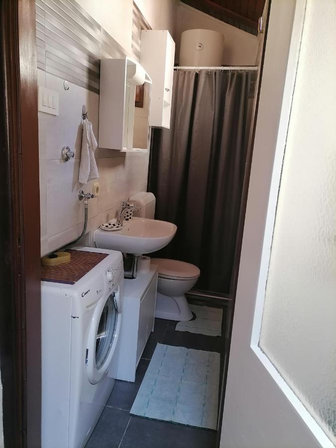 Apartman Zepina Pula Exterior photo